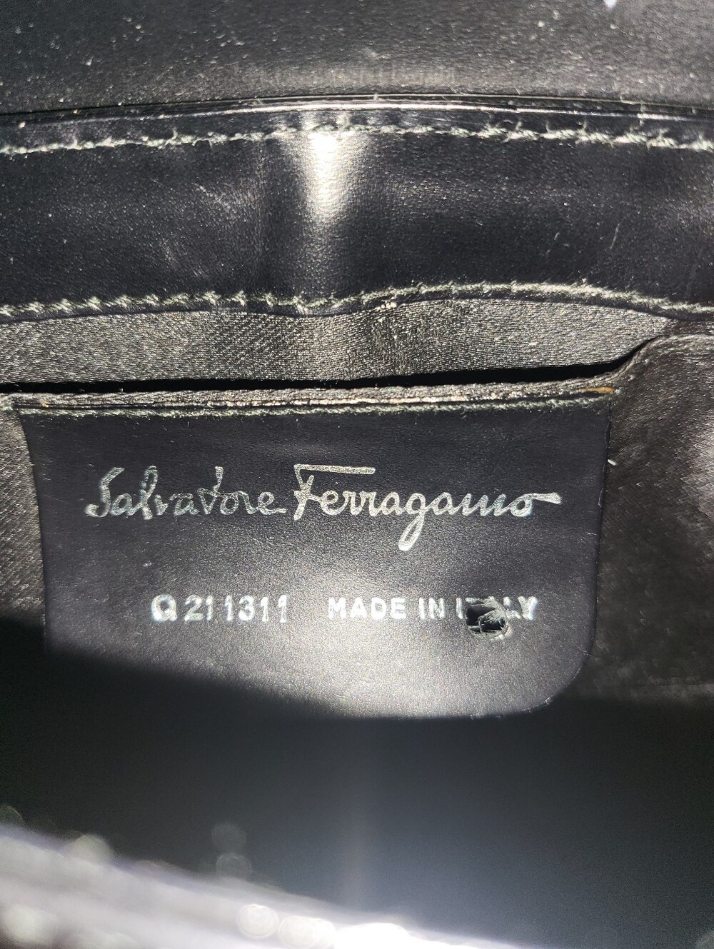 Salvatore Ferragamo Black Leather Logo Bag - Picture 13 of 14